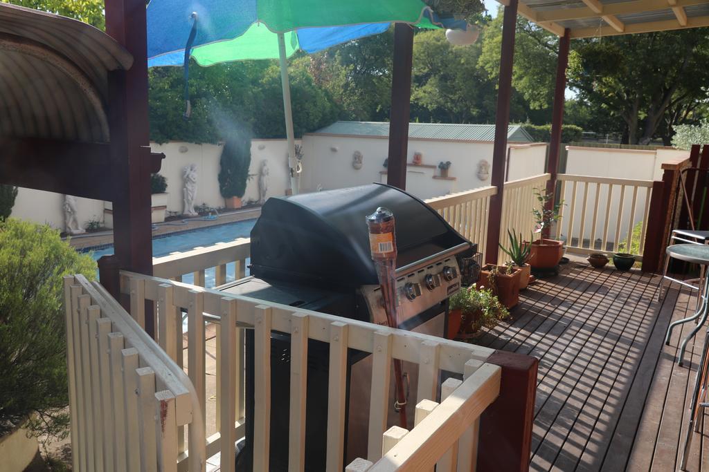 The Evergreen Bed And Breakfast Canberra Extérieur photo