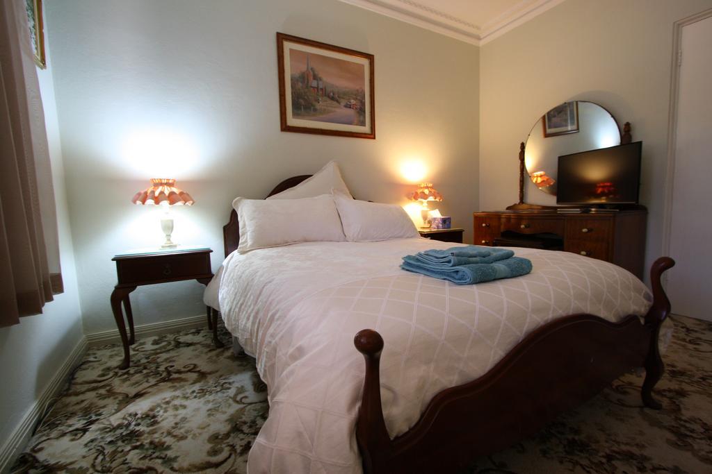 The Evergreen Bed And Breakfast Canberra Extérieur photo