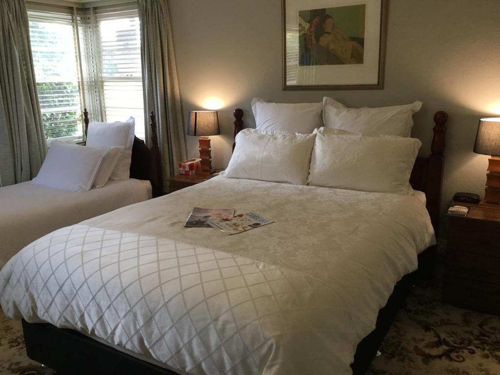 The Evergreen Bed And Breakfast Canberra Extérieur photo